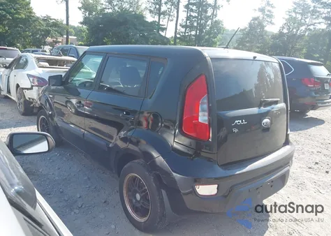 2013 Kia Soul z USA, uszkodzony, nr VIN KNDJT2A55D7561664